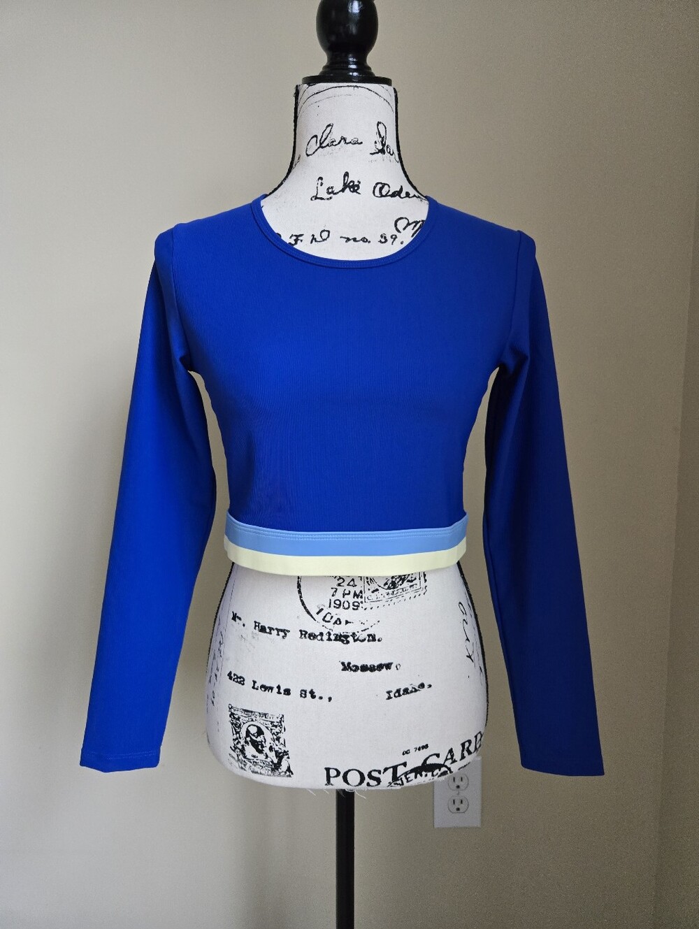 Wilo Australia Crop Top Womens L Ribbed Blue Long Sleeve